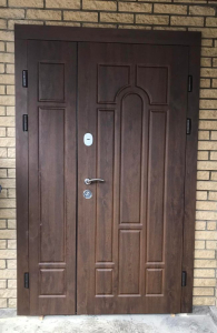 Полуторные входные двери Лакоста  Премиум (улица)