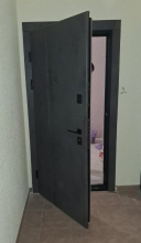 Бостон входная дверь в квартиру три контура